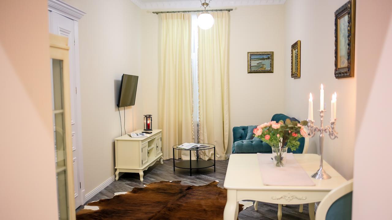 Franco Luxury Apartment Lviv Exterior photo